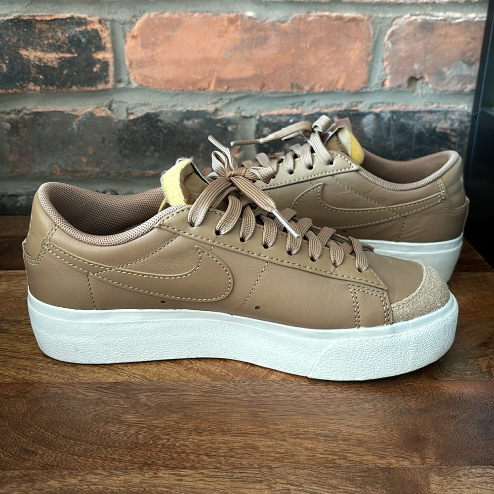 Nike blazer low platform - Picture 4 of 7